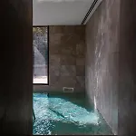- Villa *