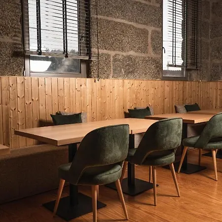 Vila - Paredes (Porto)